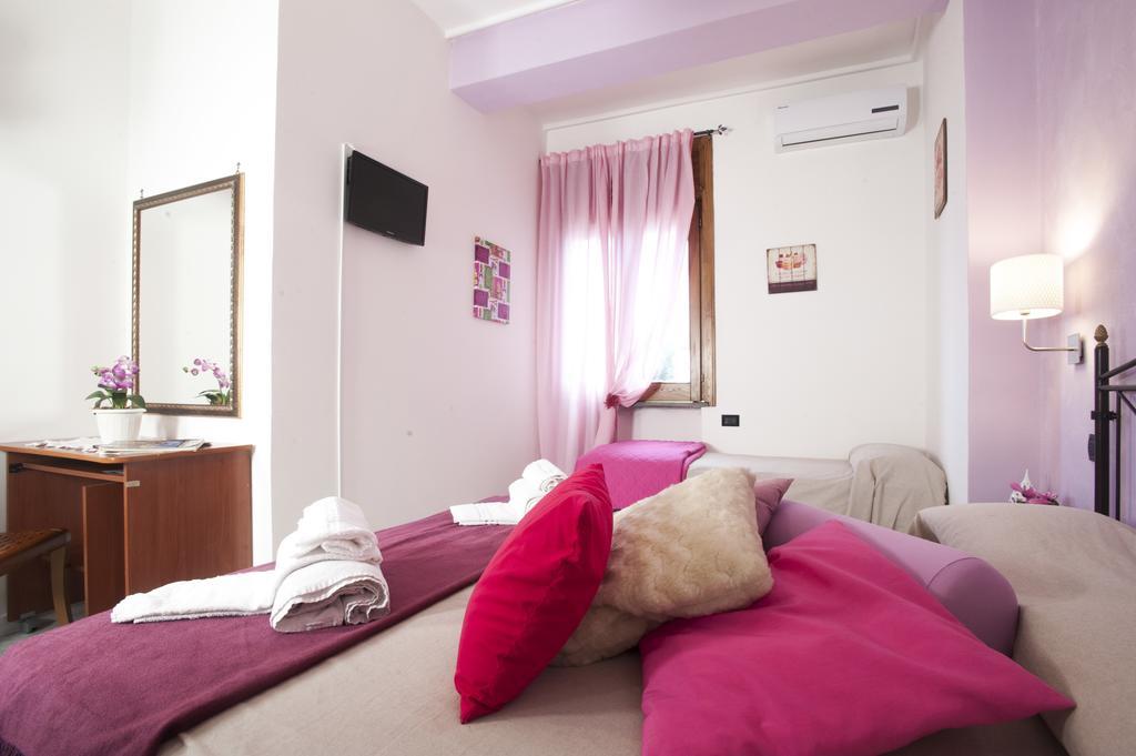 بومبيي B&B Elena الغرفة الصورة