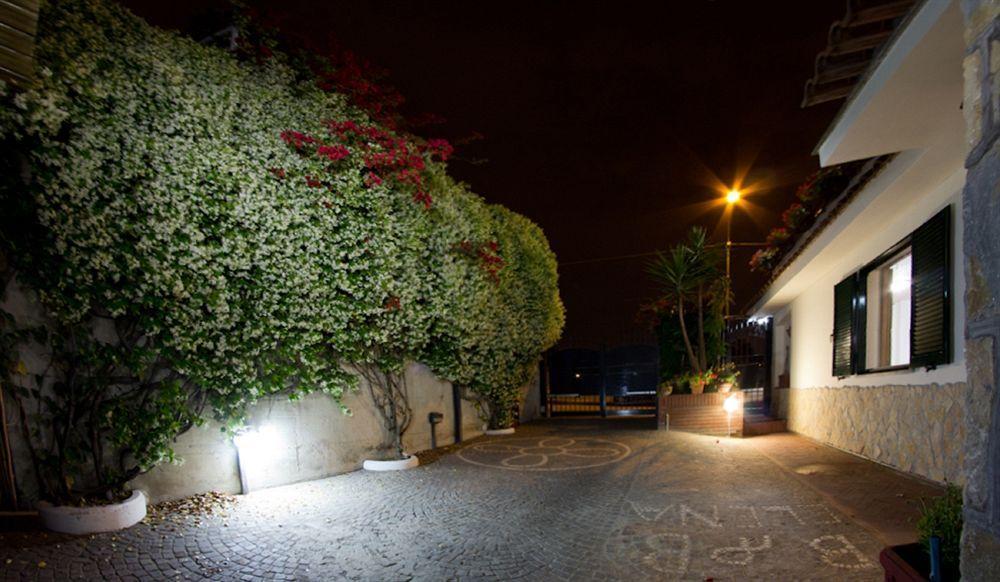 بومبيي B&B Elena المظهر الخارجي الصورة